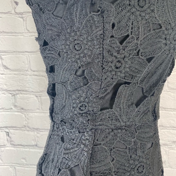 ASTR Black Floral Embroidered Mini Dress Lace size XS Boho Bodycon Sleeveless - Picture 10 of 12